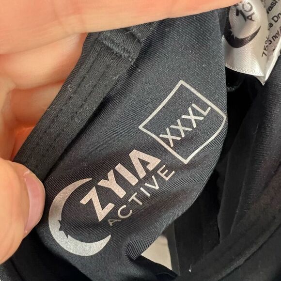 Zyia Women's 3XL Black Criss Cross Crop Top Activewear Tank - Picture 5 of 7